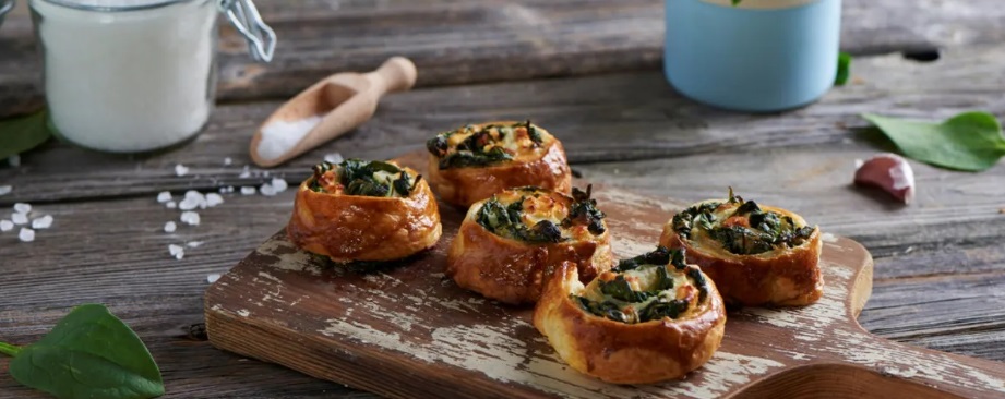 Spinach Puff Pastry Snails