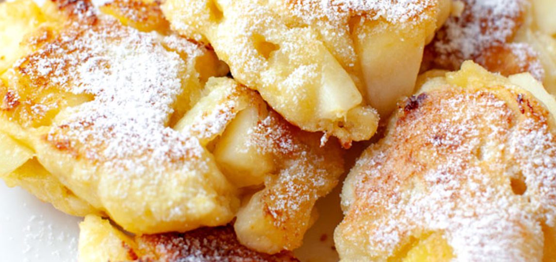 Yeast Pancakes with Apples